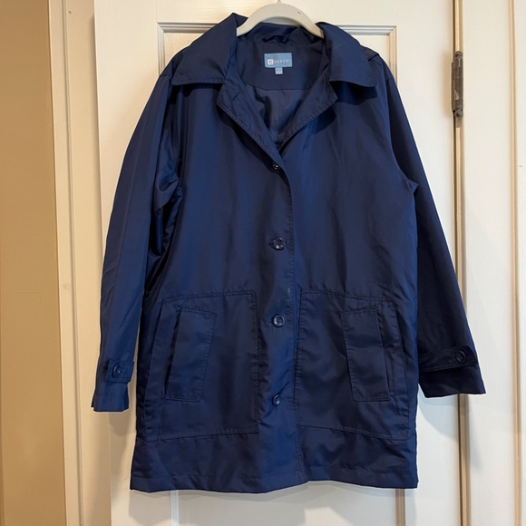 Koret Windbreaker - Picture 1 of 5